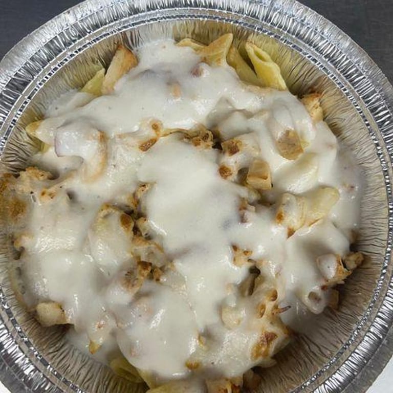 Delicious Chicken Alfredo Awaits